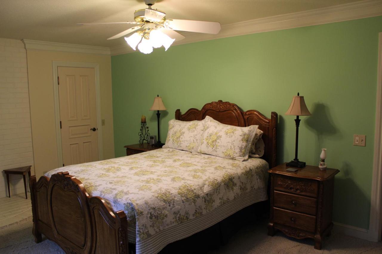 Sierra Sun Cloud Inn - Colfax (Adults Only) Номер фото